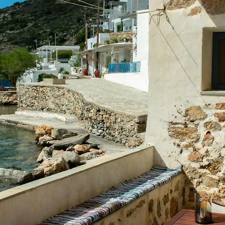 Sailor's House *